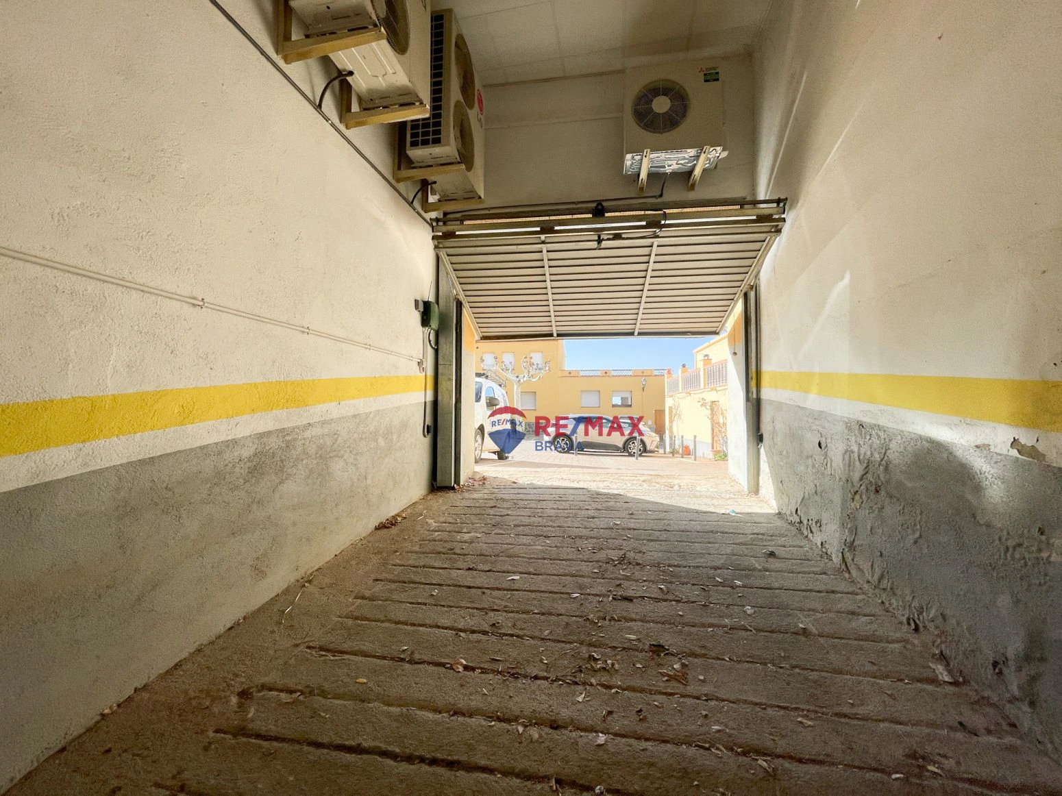 Palau Saverdera, centro: Parking a la venta