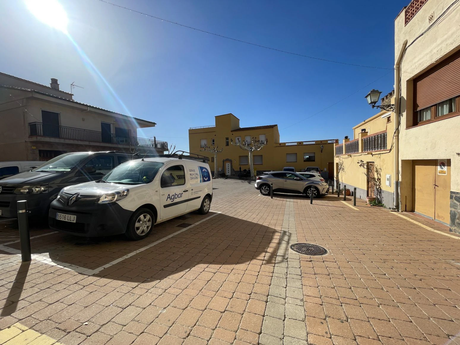 Palau Saverdera, centro: Parking a la venta