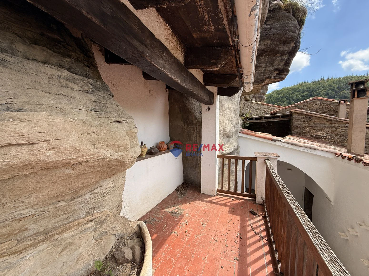 Casa de piedra de 3 habitaciones en Rupit i Pruit