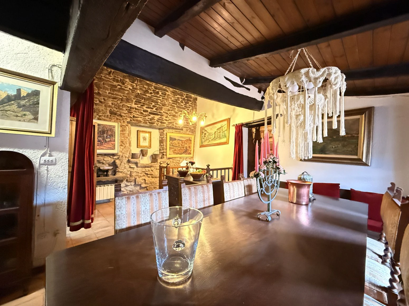 Casa de piedra de 3 habitaciones en Rupit i Pruit