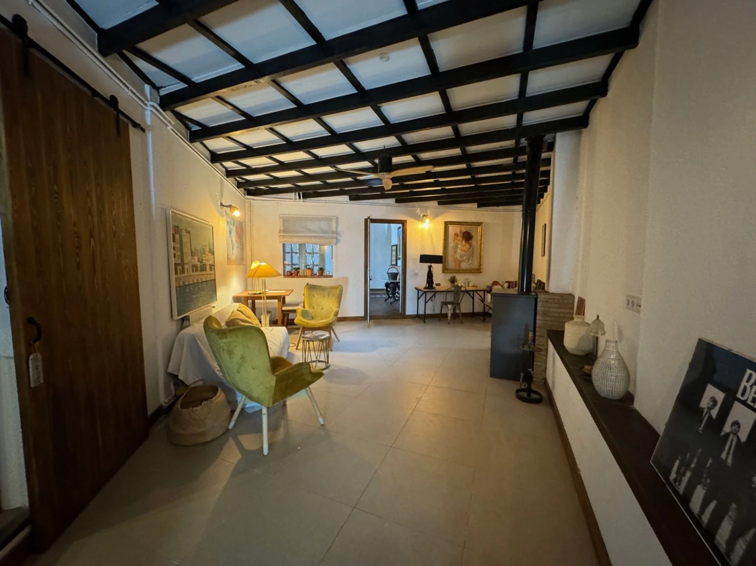Inversionistas, Tarragona. Restaurant, vivienda, Bodega de