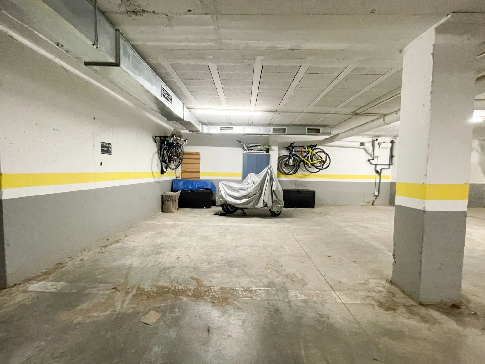 Palau Saverdera, centro: Parking a la venta