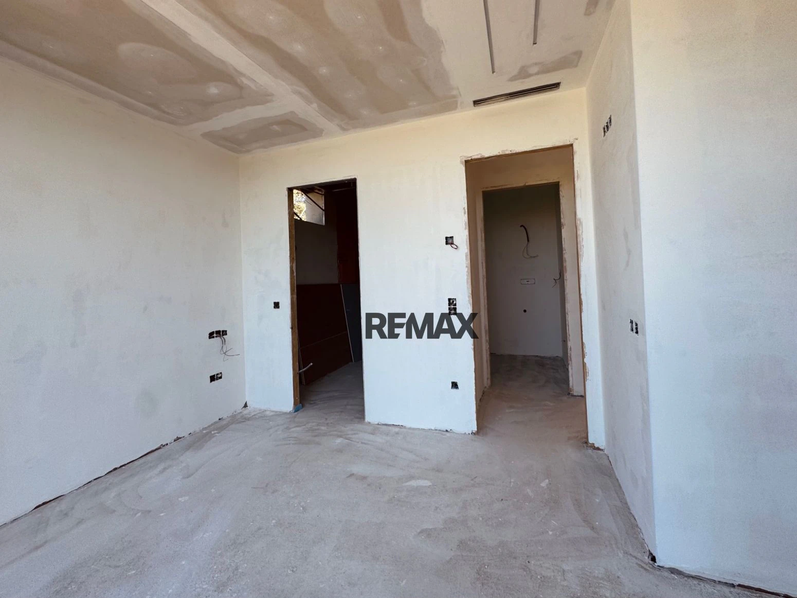 Exclusiva villa contemporánea en construcción con vistas al mar en Begur