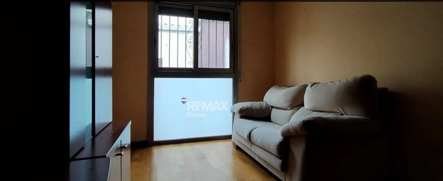 Oportunidad bancaria en Sant Feliu de Guíxols con gran potencial y 100% de financiación