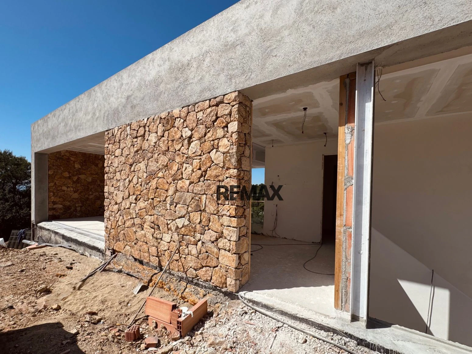 Exclusiva villa contemporánea en construcción con vistas al mar en Begur