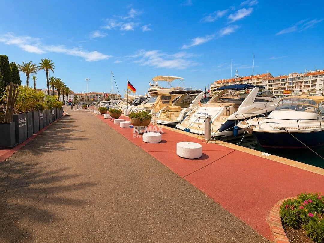 Apartamento tranquilo en la Empuriabrava, en la Zona Port Nautic