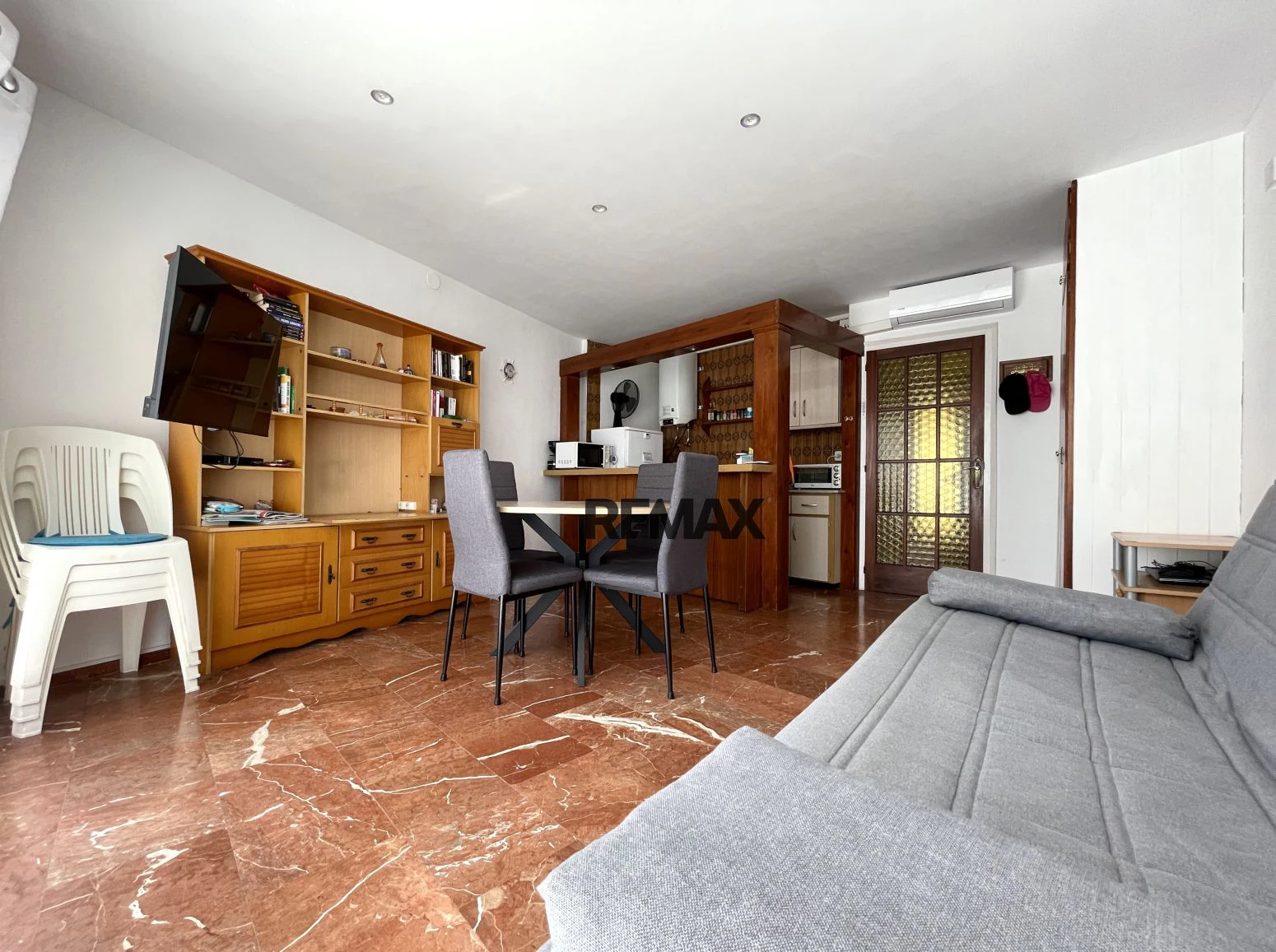 Precioso apartamento en Roses a solo 40 metros de la playa