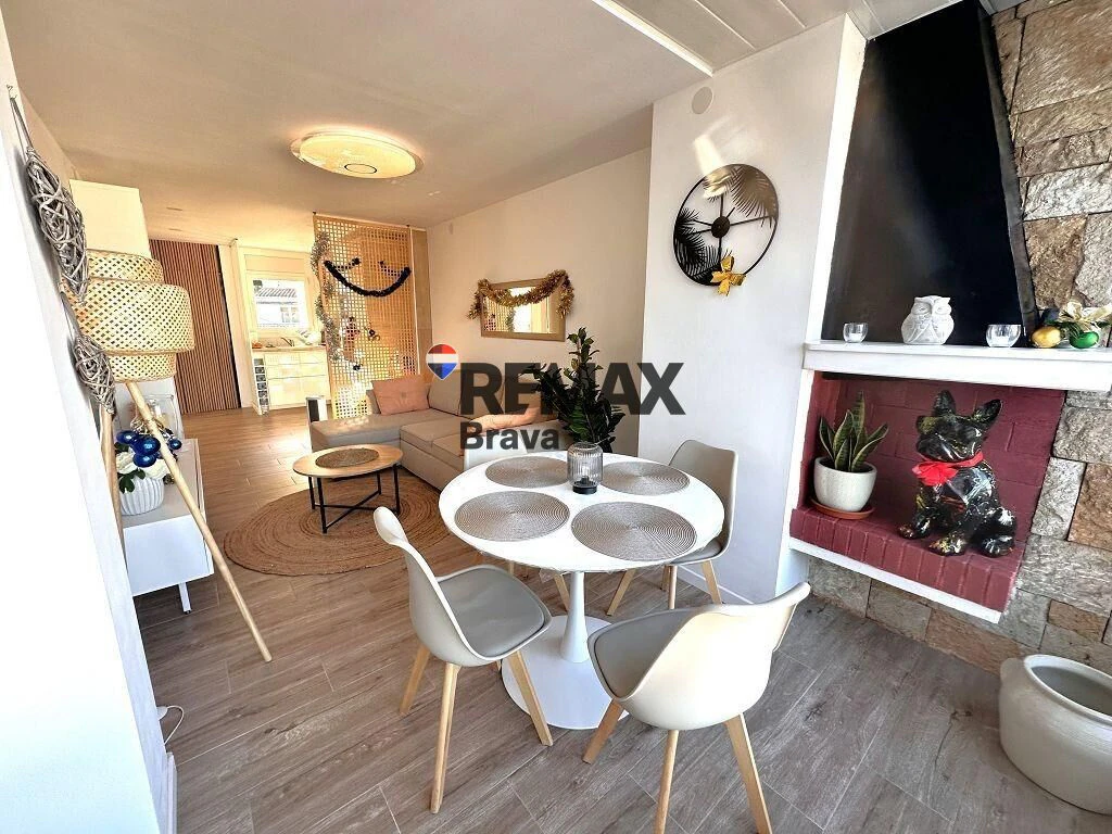 Apartamento con encanto reformado con licencia turística y