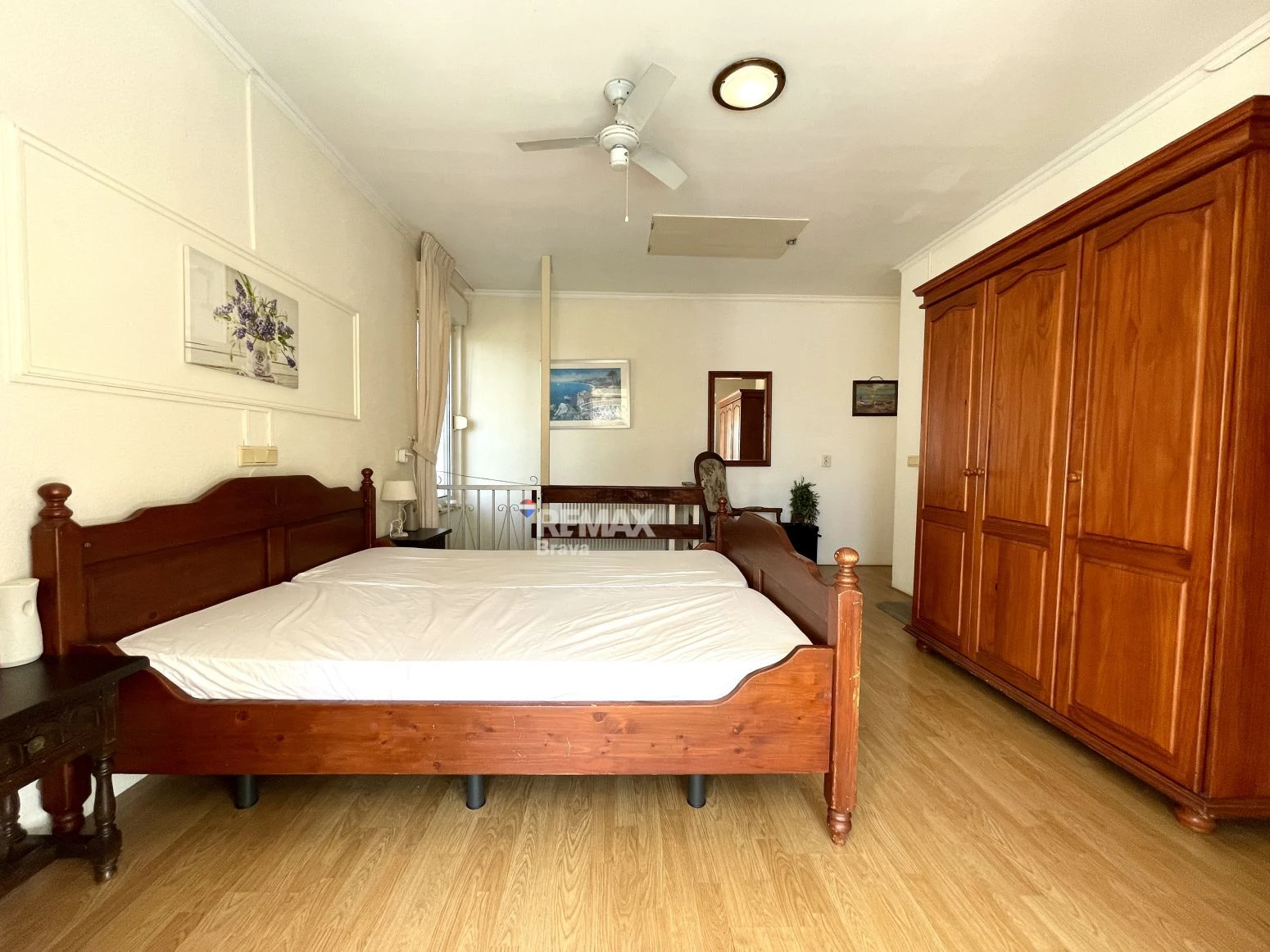 Villa de planta baja con piscina privada y gran rentabilidad en Roses