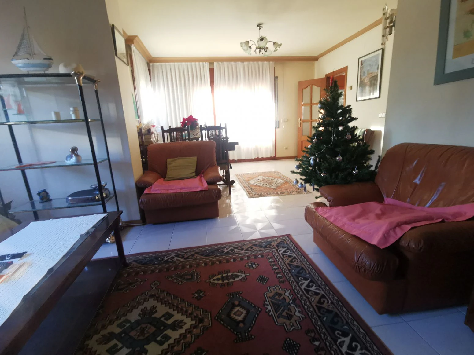 Villa en venta a Girona