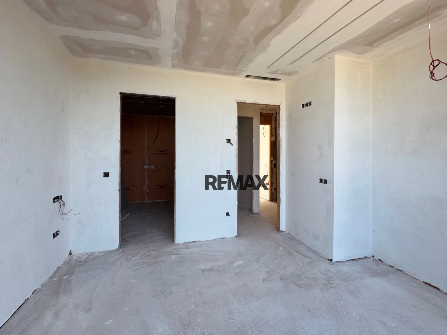 Exclusiva villa contemporánea en construcción con vistas al mar en Begur