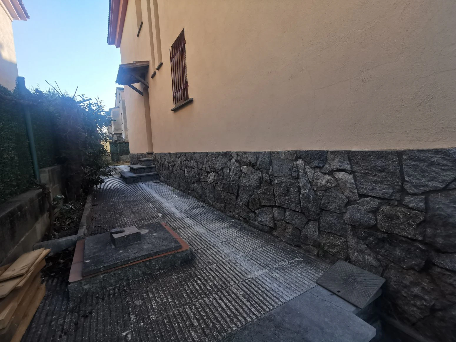 Villa en venta a Girona