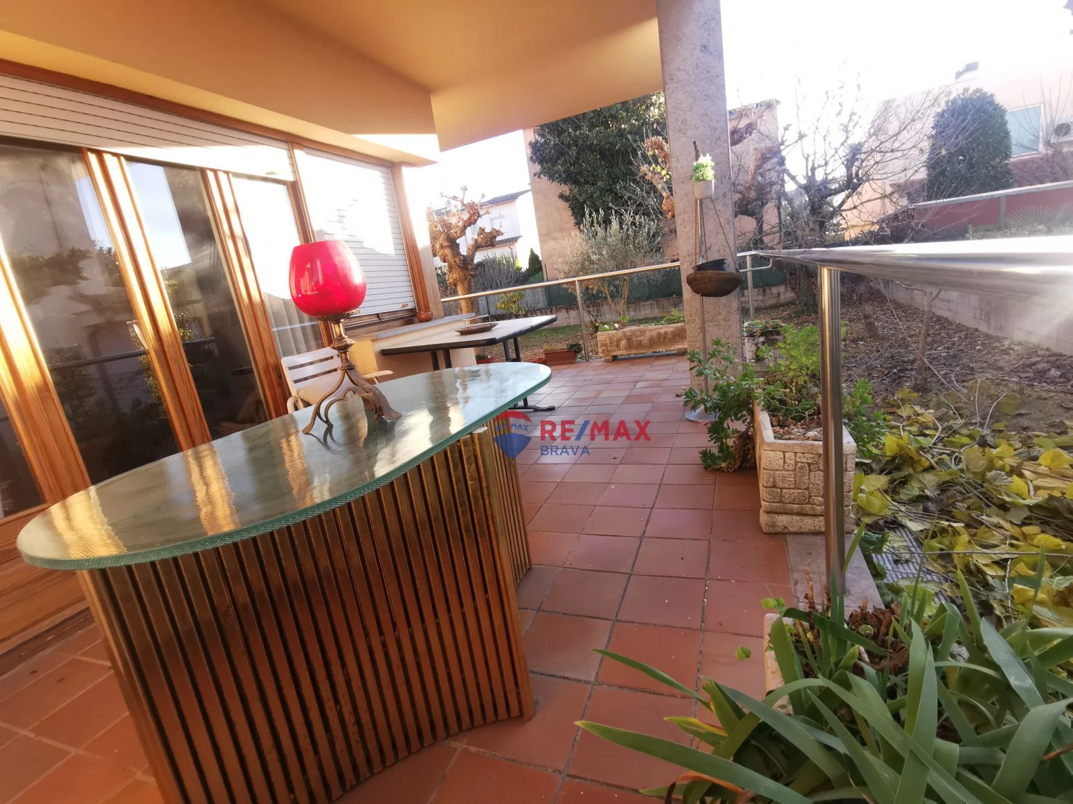 Villa en venta a Girona
