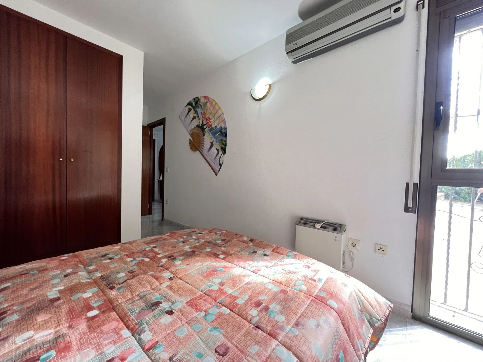 Precioso apartamento planta baja en Salatar, Roses, con una
