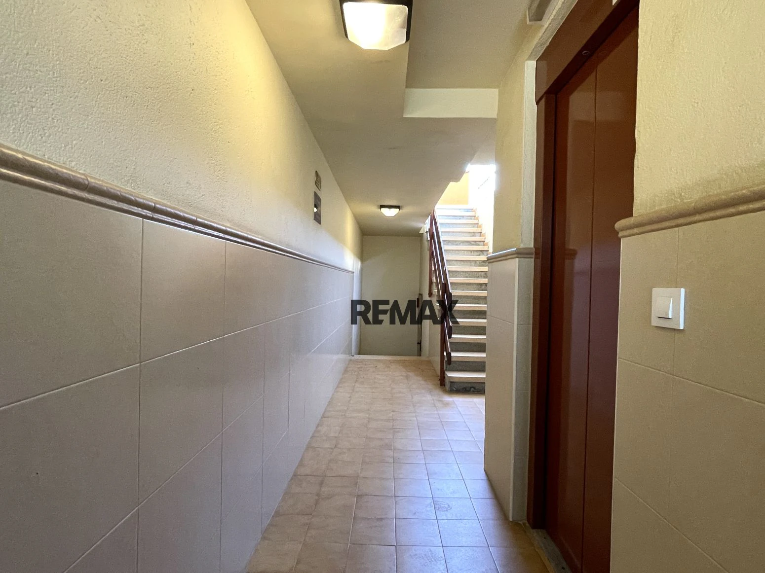 Apartamento con terraza y ascensor a pocos minutos de la playa en Santa Margarita – Roses