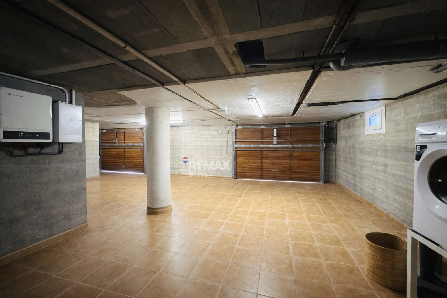 Oportunidad única en el Club Nautico en Sant Pere Pescador cerca del mar
