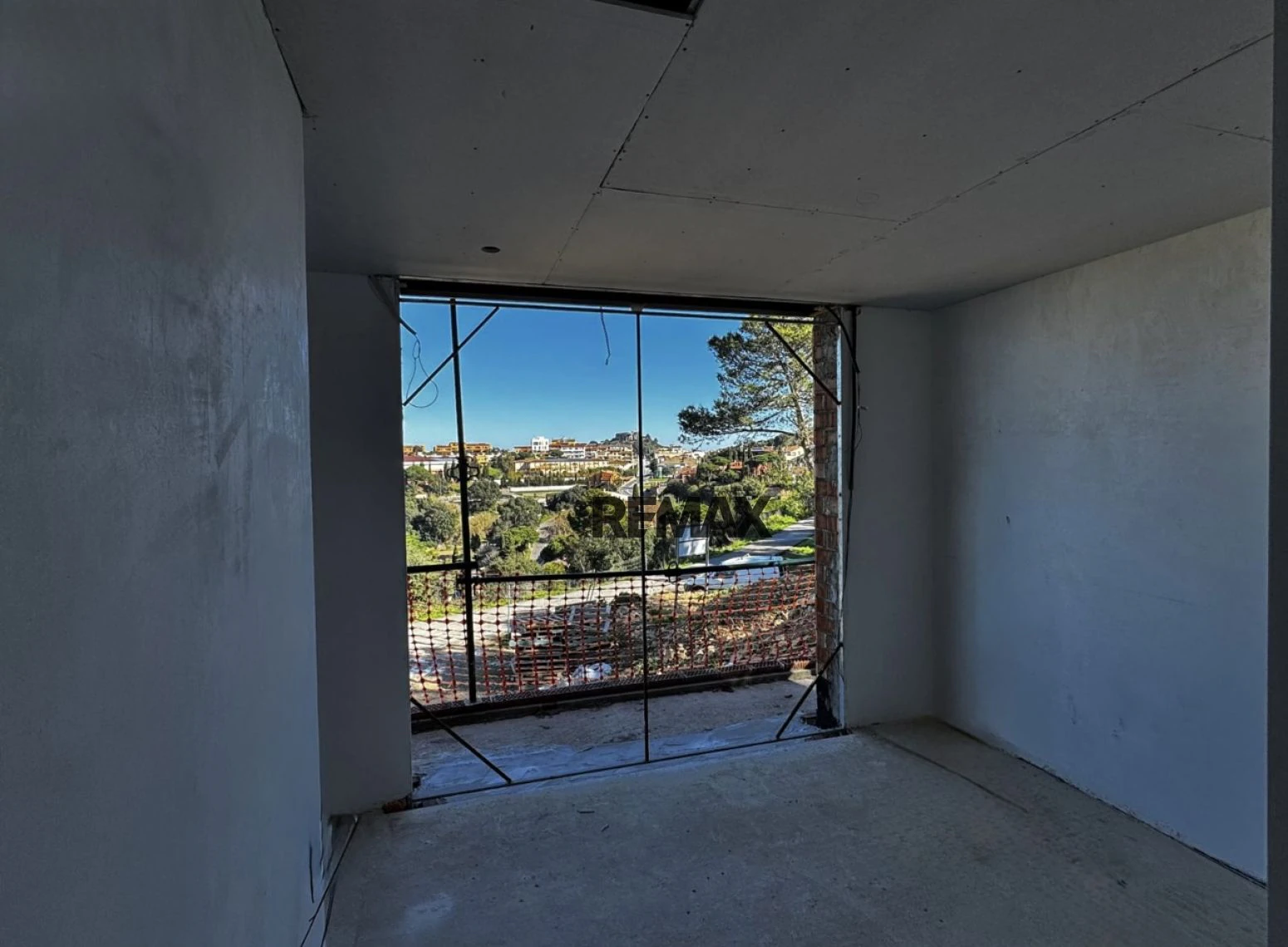 Exclusiva villa contemporánea en construcción con vistas al mar en Begur