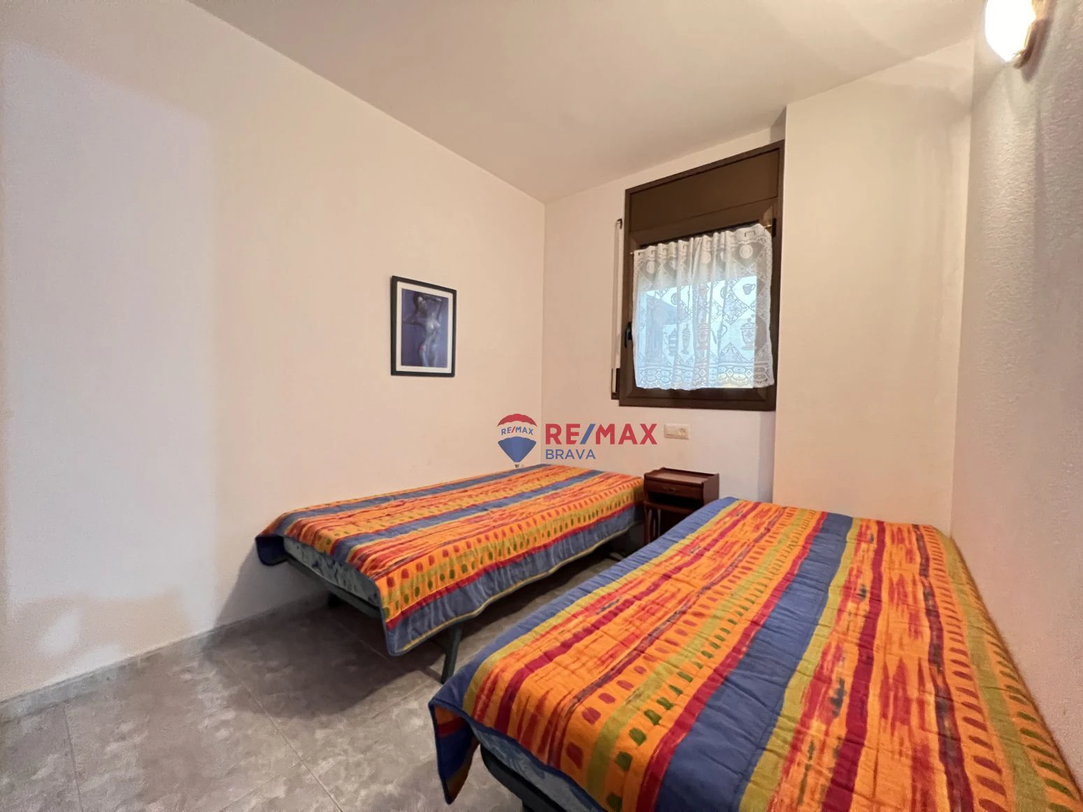 Precioso apartamento planta baja en Salatar, Roses, con una