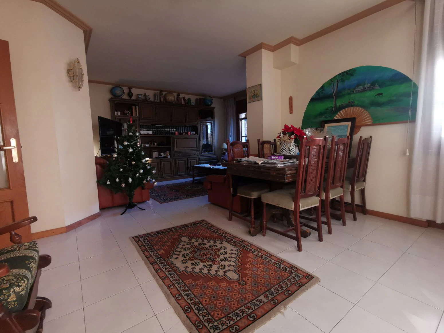 Villa en venta a Girona