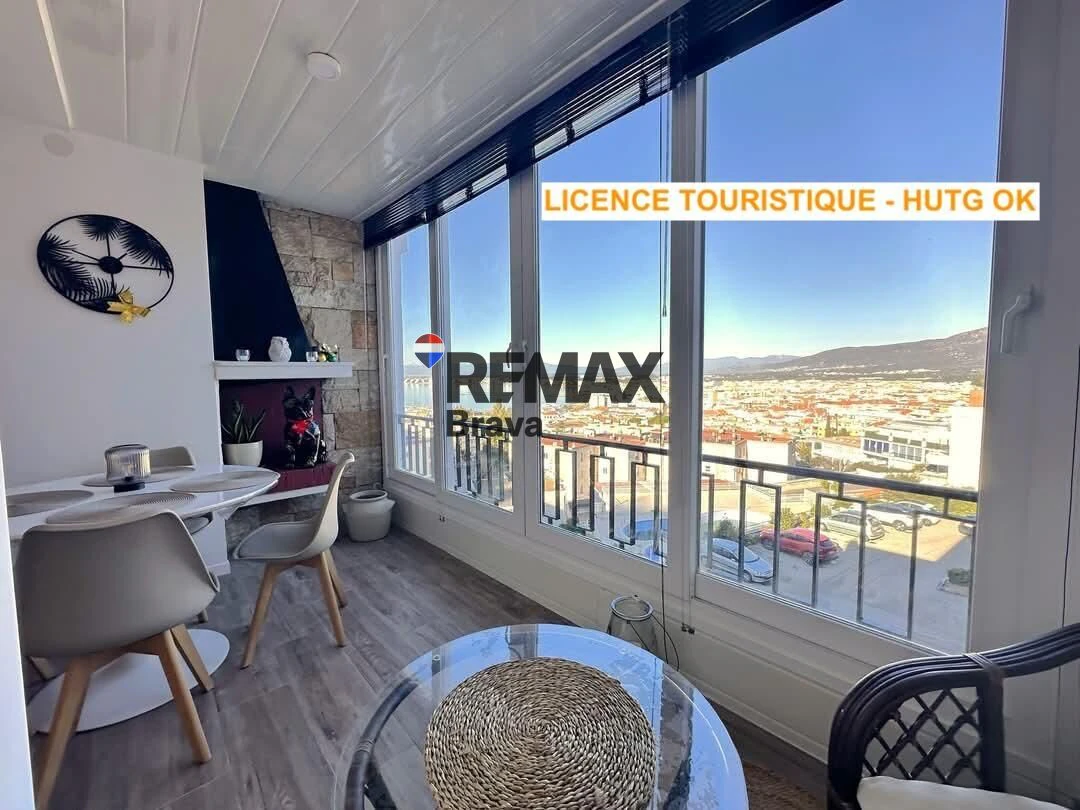 Apartamento con encanto reformado con licencia turística y