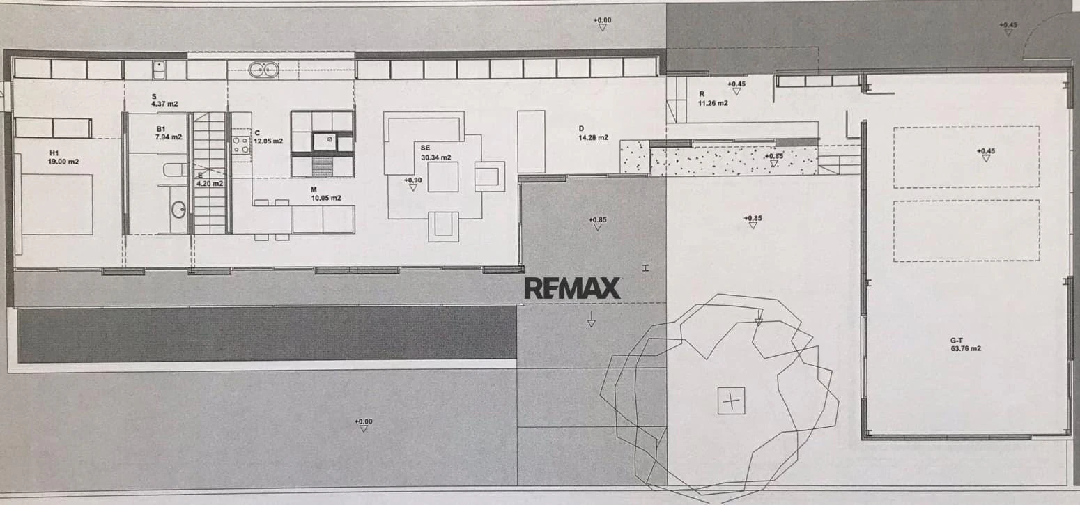 Propiedad exclusiva con diseño contemporáneo y sostenible en Porqueres.