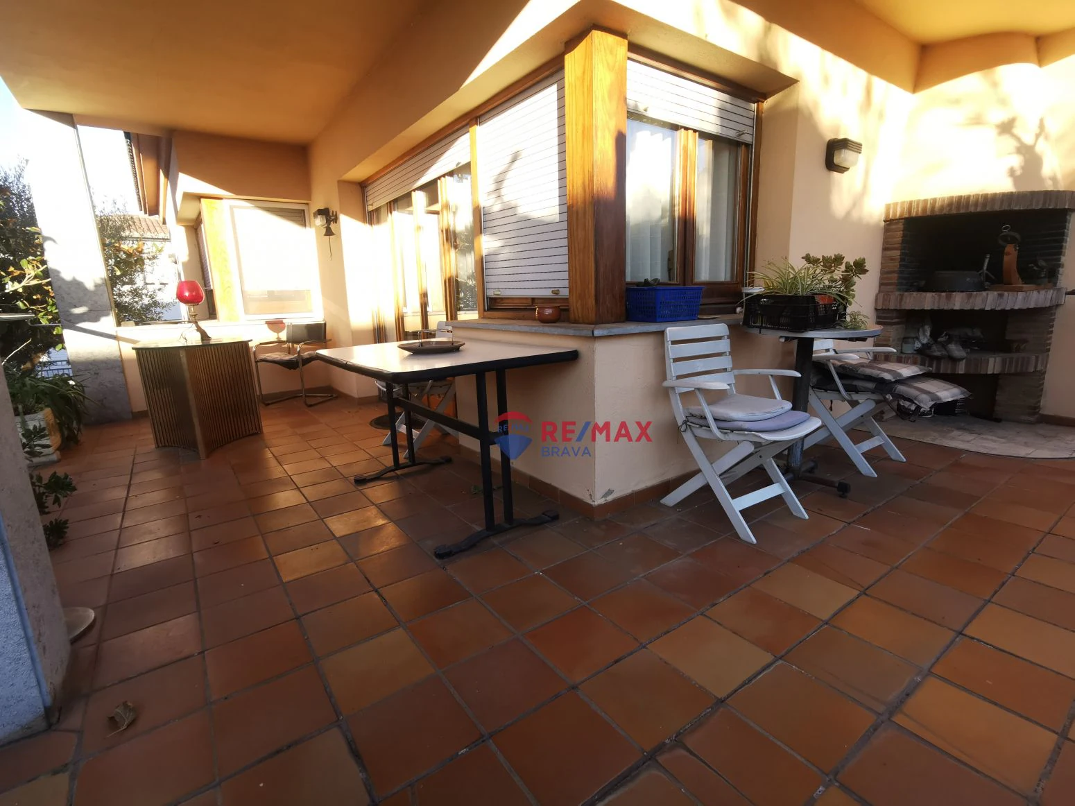 Villa en venta a Girona