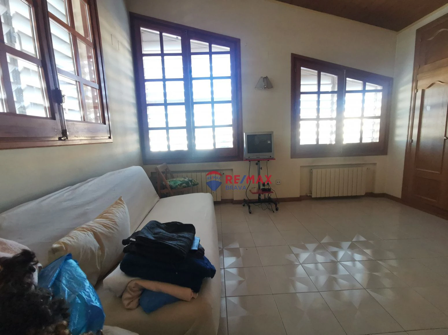 Villa en venta a Girona