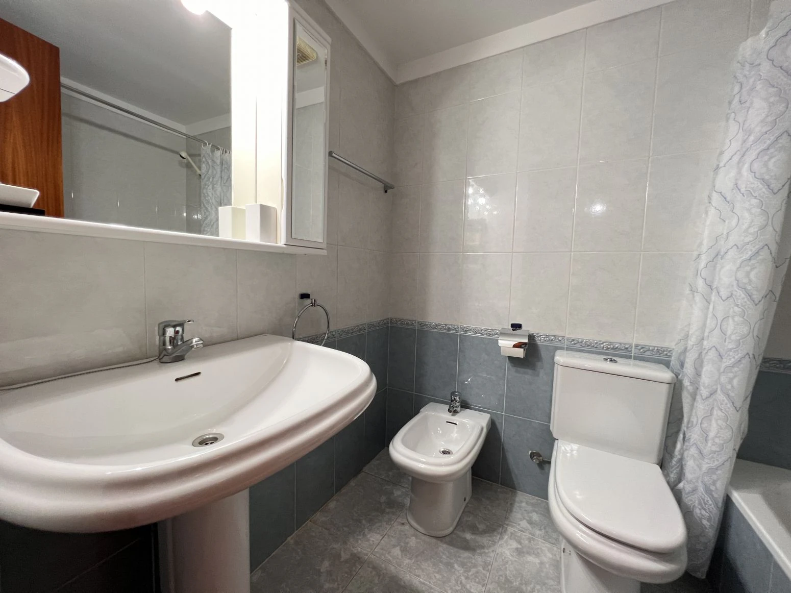 Precioso apartamento planta baja en Salatar, Roses, con una
