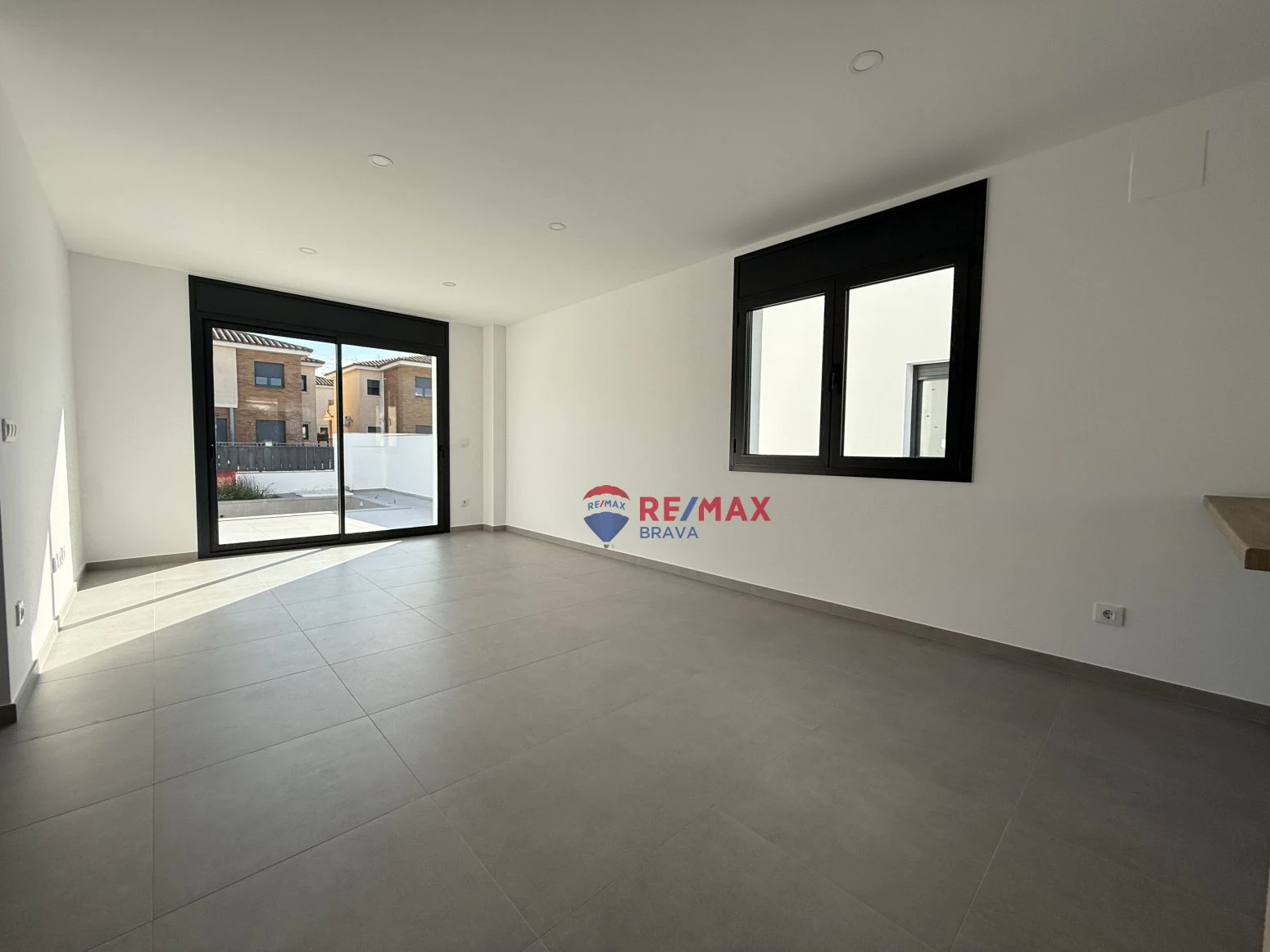 Casa con piscina en Empuriabrava de 175 m2