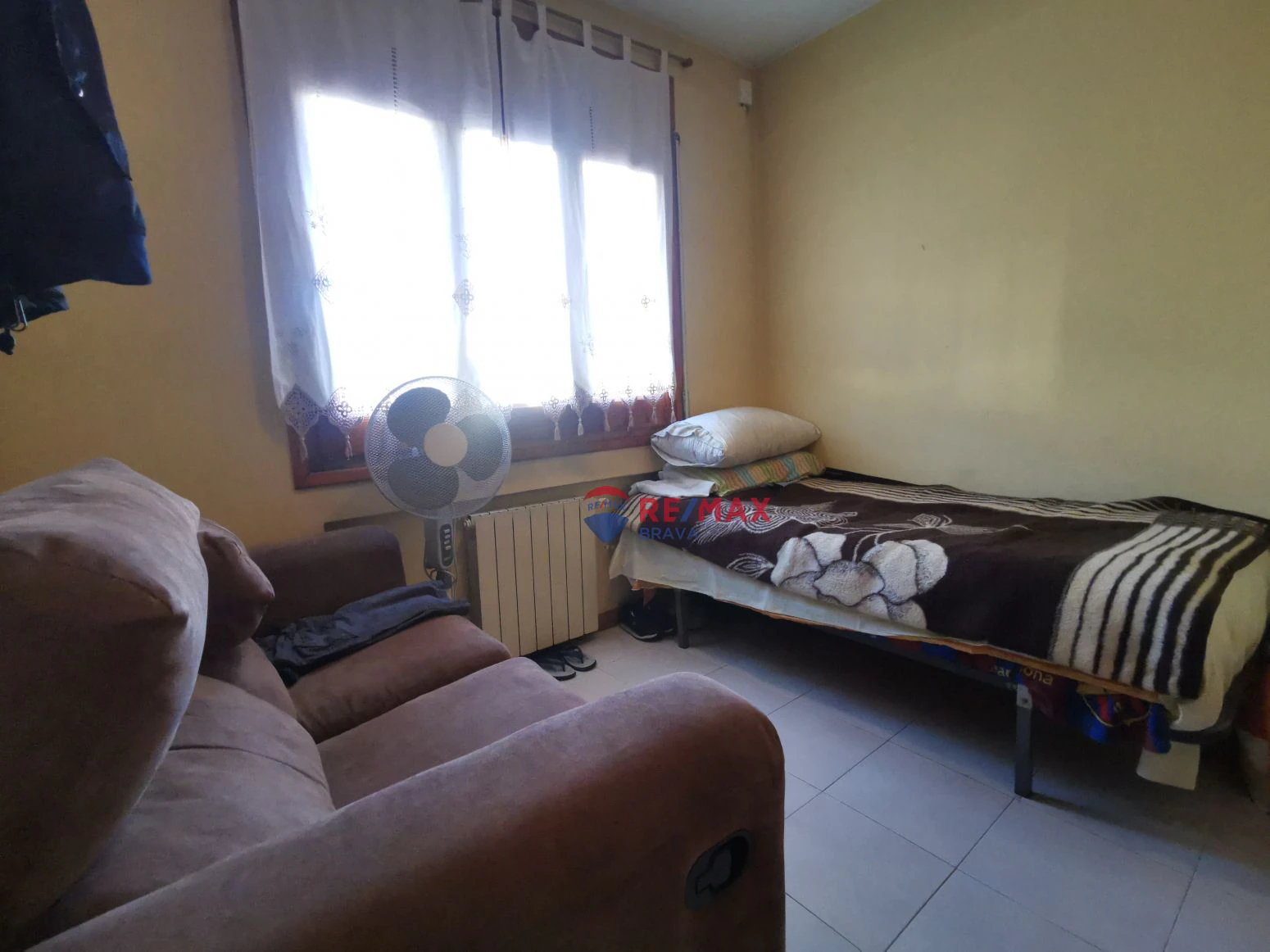 Villa en venta a Girona