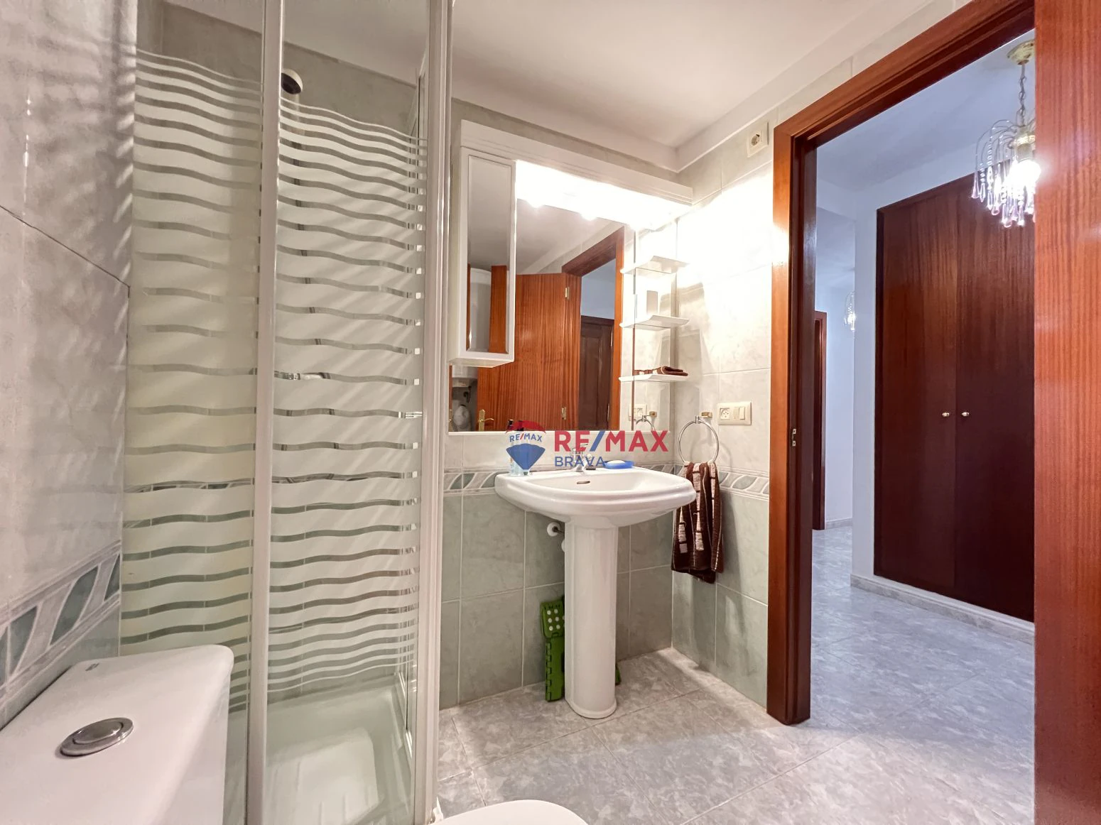 Precioso apartamento planta baja en Salatar, Roses, con una