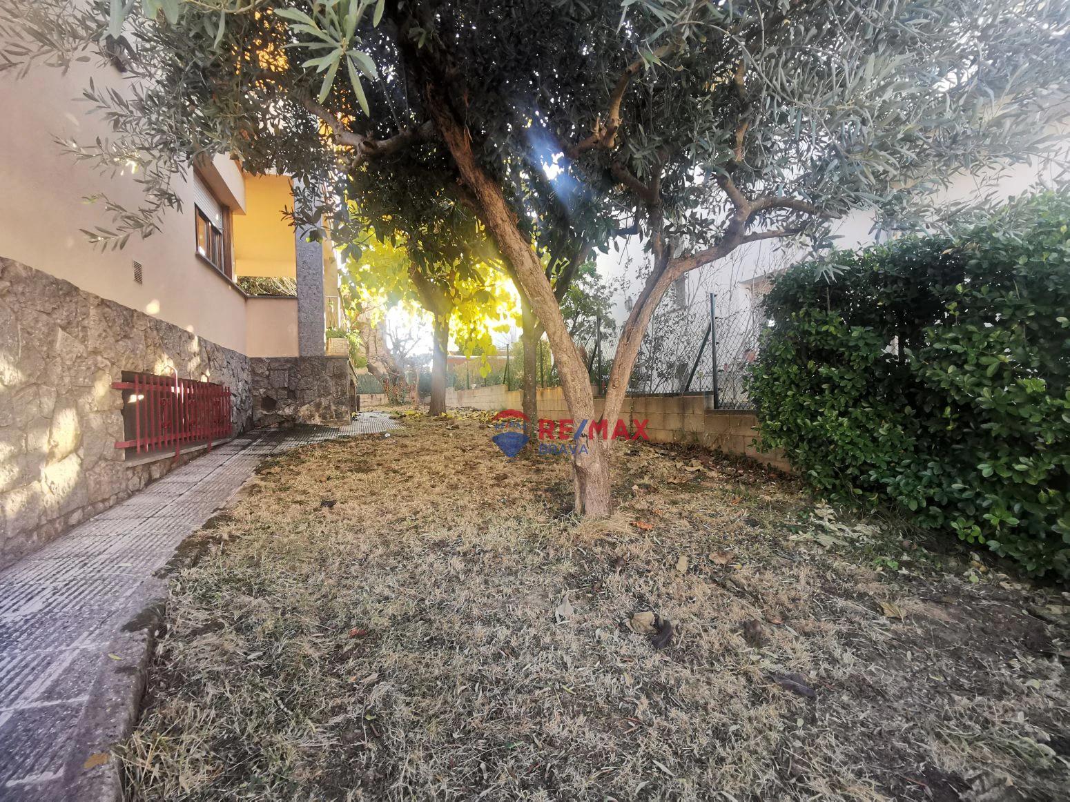 Villa en venta a Girona