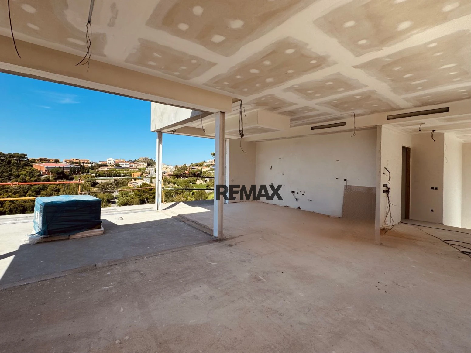 Exclusiva villa contemporánea en construcción con vistas al mar en Begur