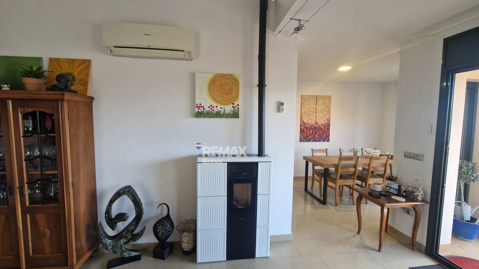 Ático dúplex de lujo con gran terraza y licencia turística en Roses