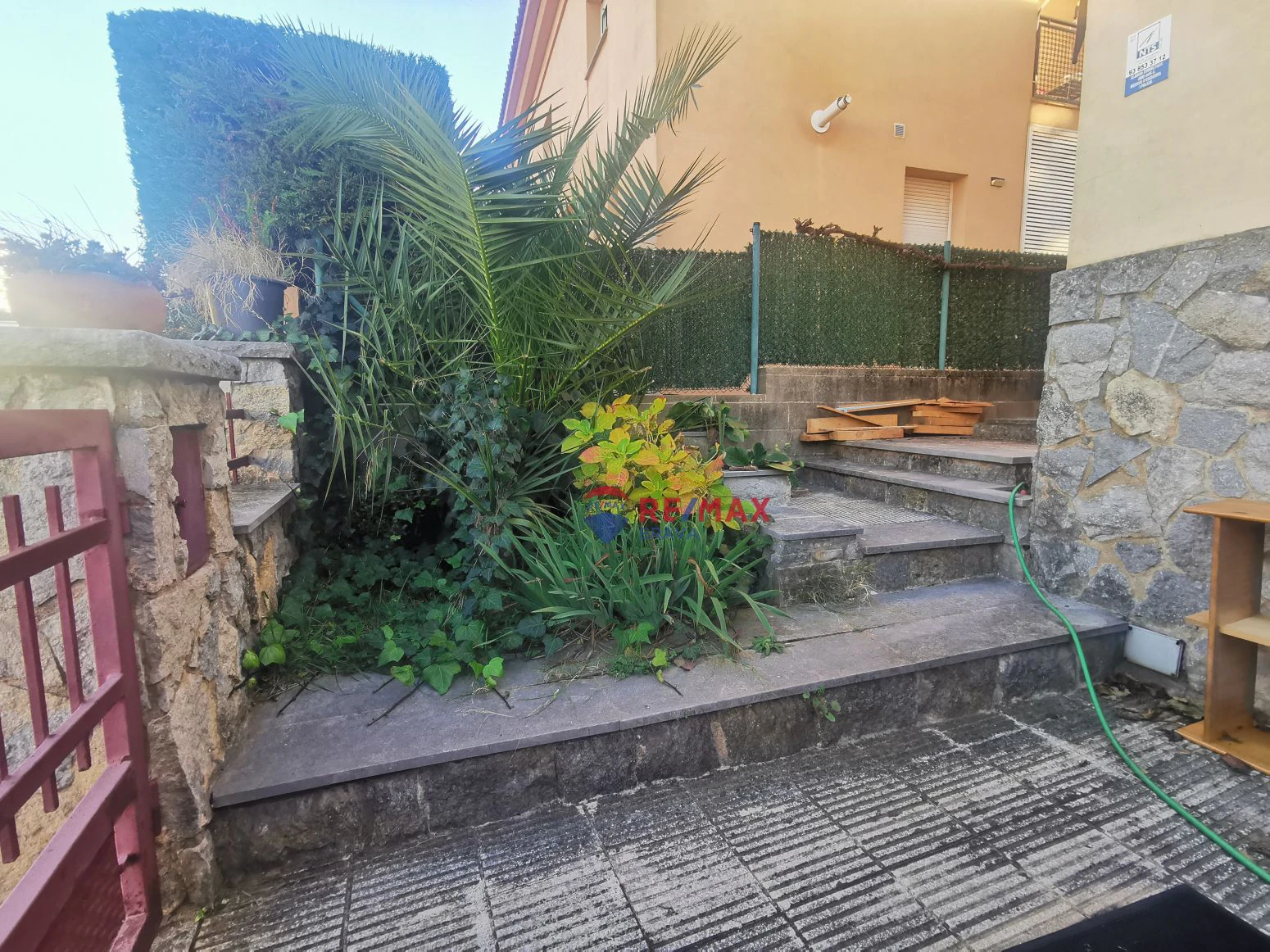 Villa en venta a Girona