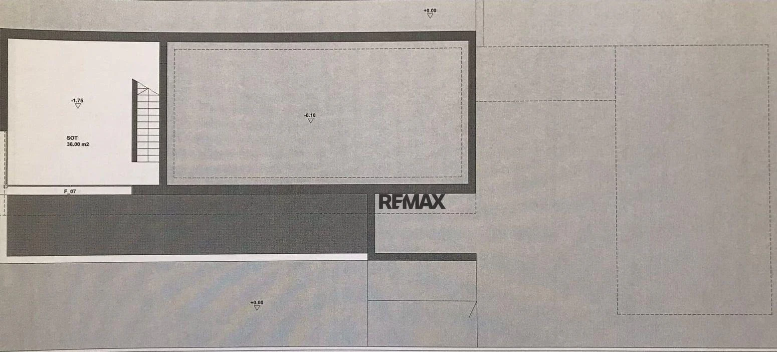 Propiedad exclusiva con diseño contemporáneo y sostenible en Porqueres.