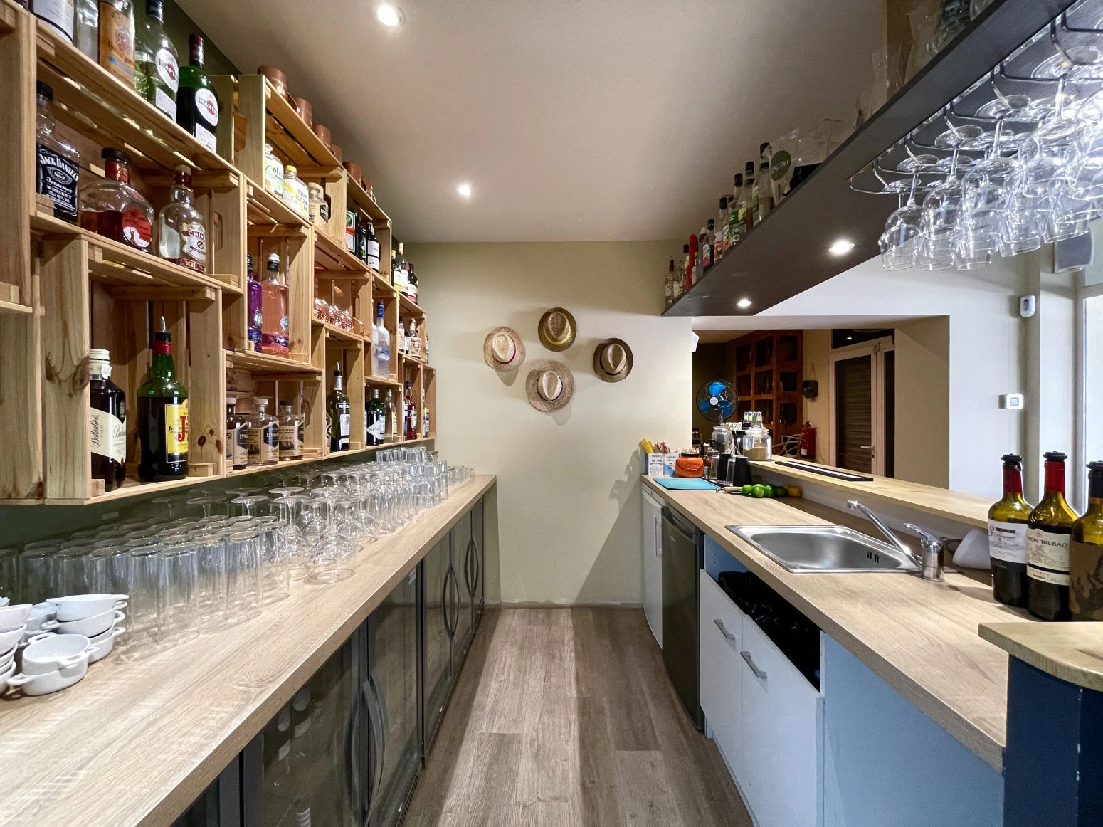 Roses, Santa Margarita: se traspasa un negocio de bar restau