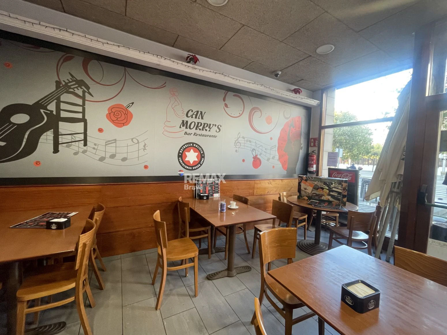 Local Bar-Restaurante en Venta en Roses con inquilino activo y alta rentabilidad