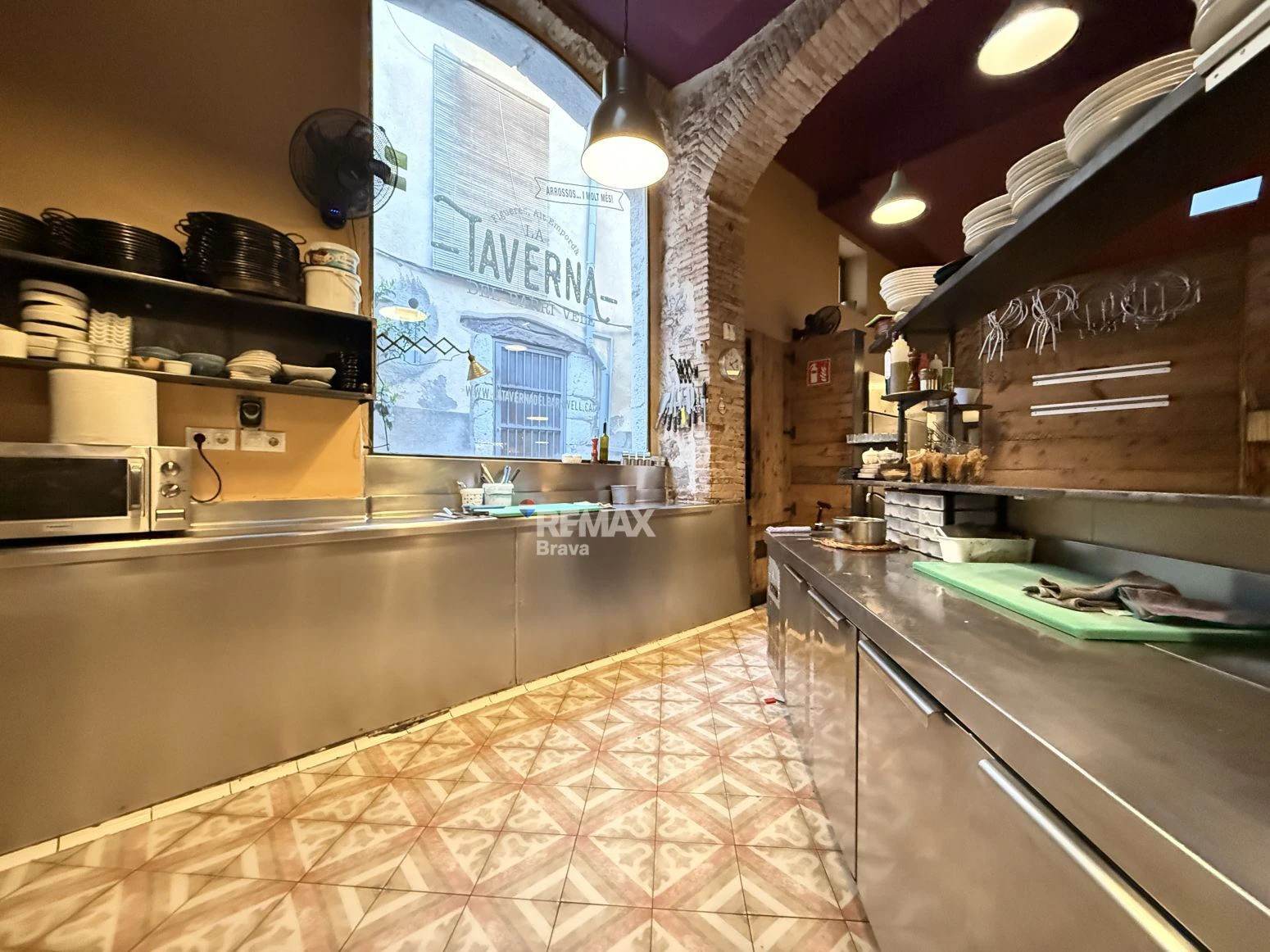 Se traspasa restaurante consolidado en el centro de Figueres