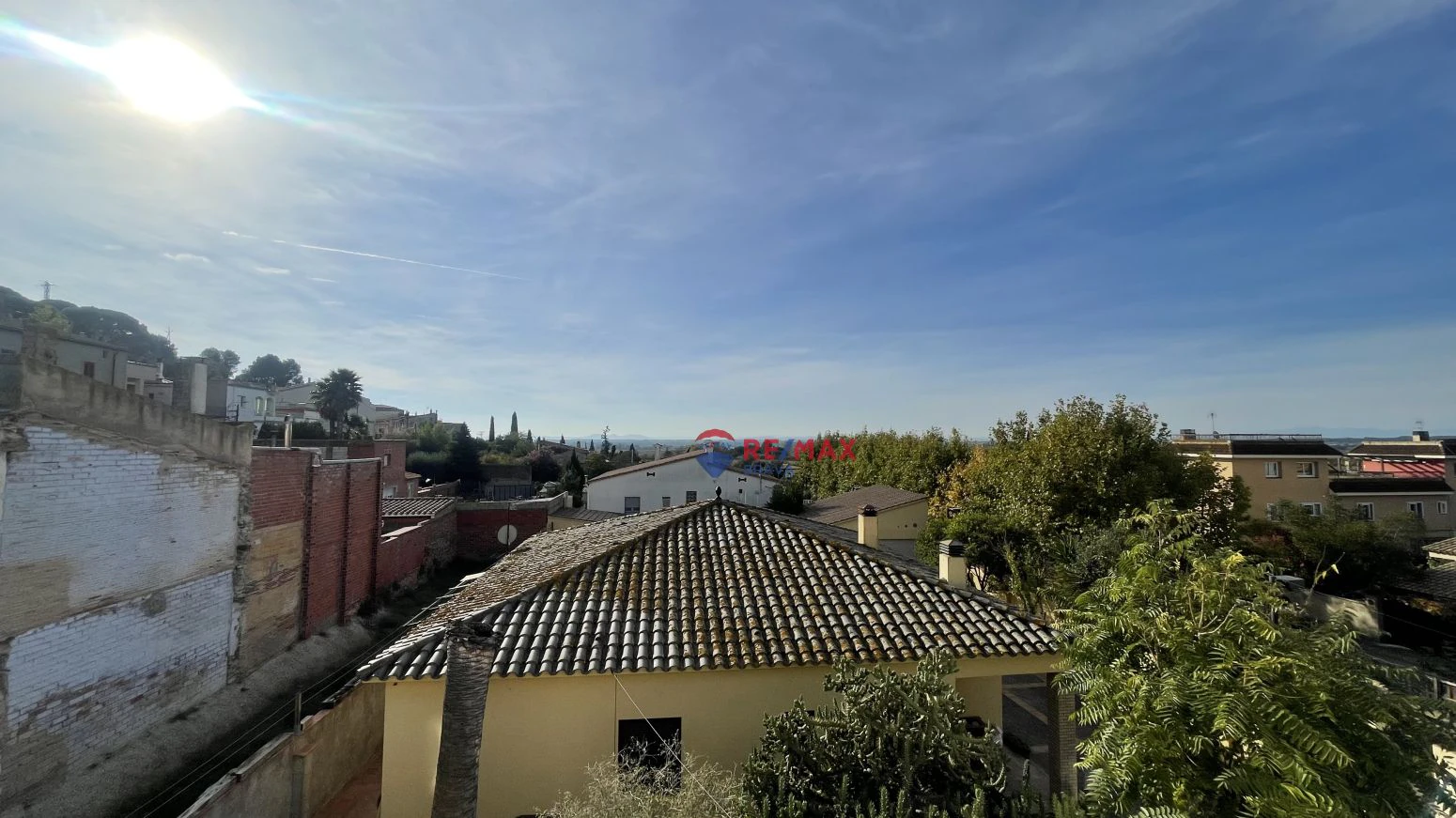 Bonita Casa Pareada con Espacios Exteriores en Vilajuïga