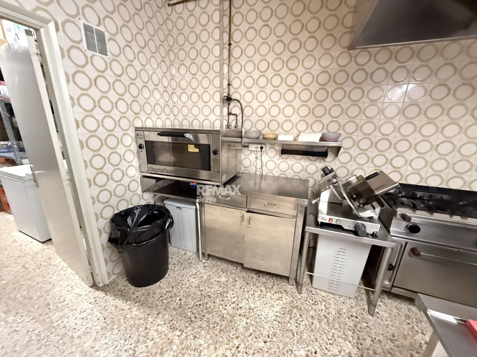 Venta de Bar en Pleno Funcionamiento en La Bisbal d’Empordà