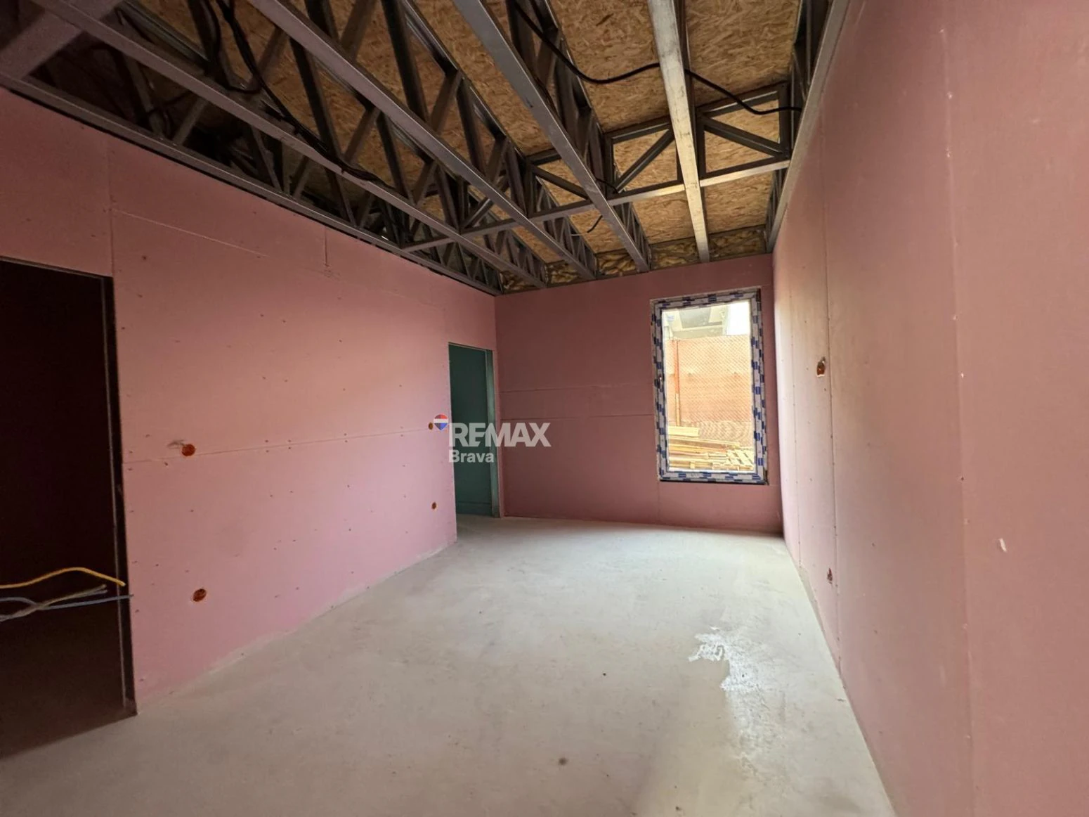 Caldes de Malavella · Elegante chalet unifamiliar de nueva construcción y diseño moderno