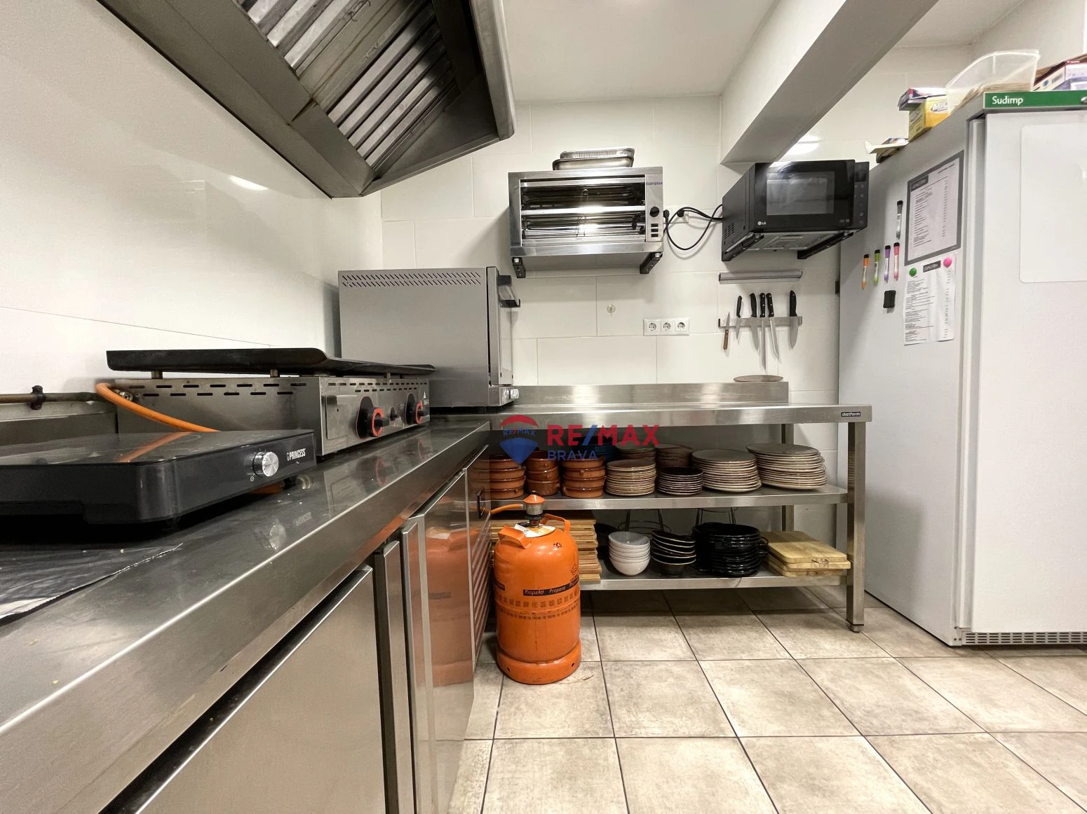 Roses, Santa Margarita: se traspasa un negocio de bar restau