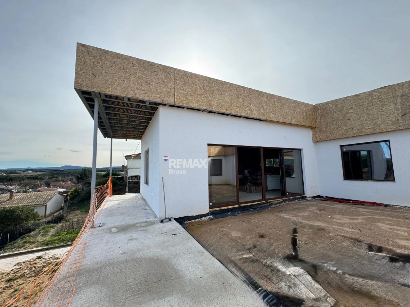 Caldes de Malavella · Elegante chalet unifamiliar de nueva construcción y diseño moderno