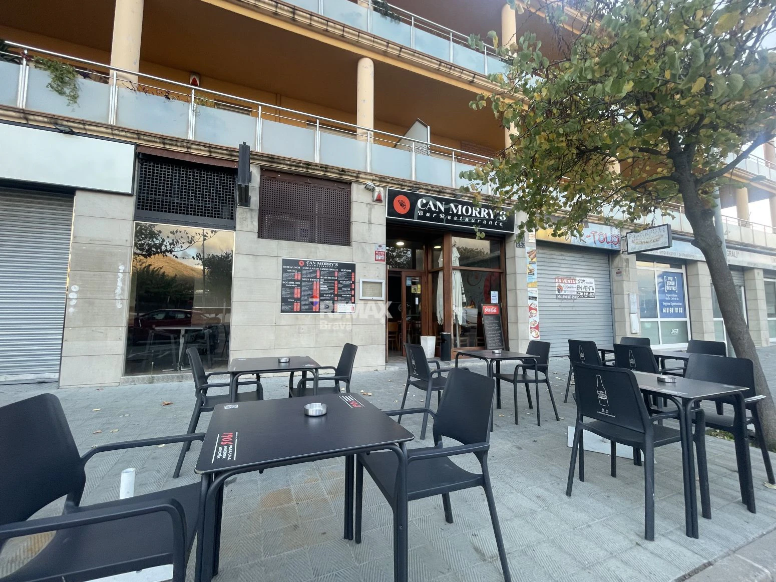 Local Bar-Restaurante en Venta en Roses con inquilino activo y alta rentabilidad