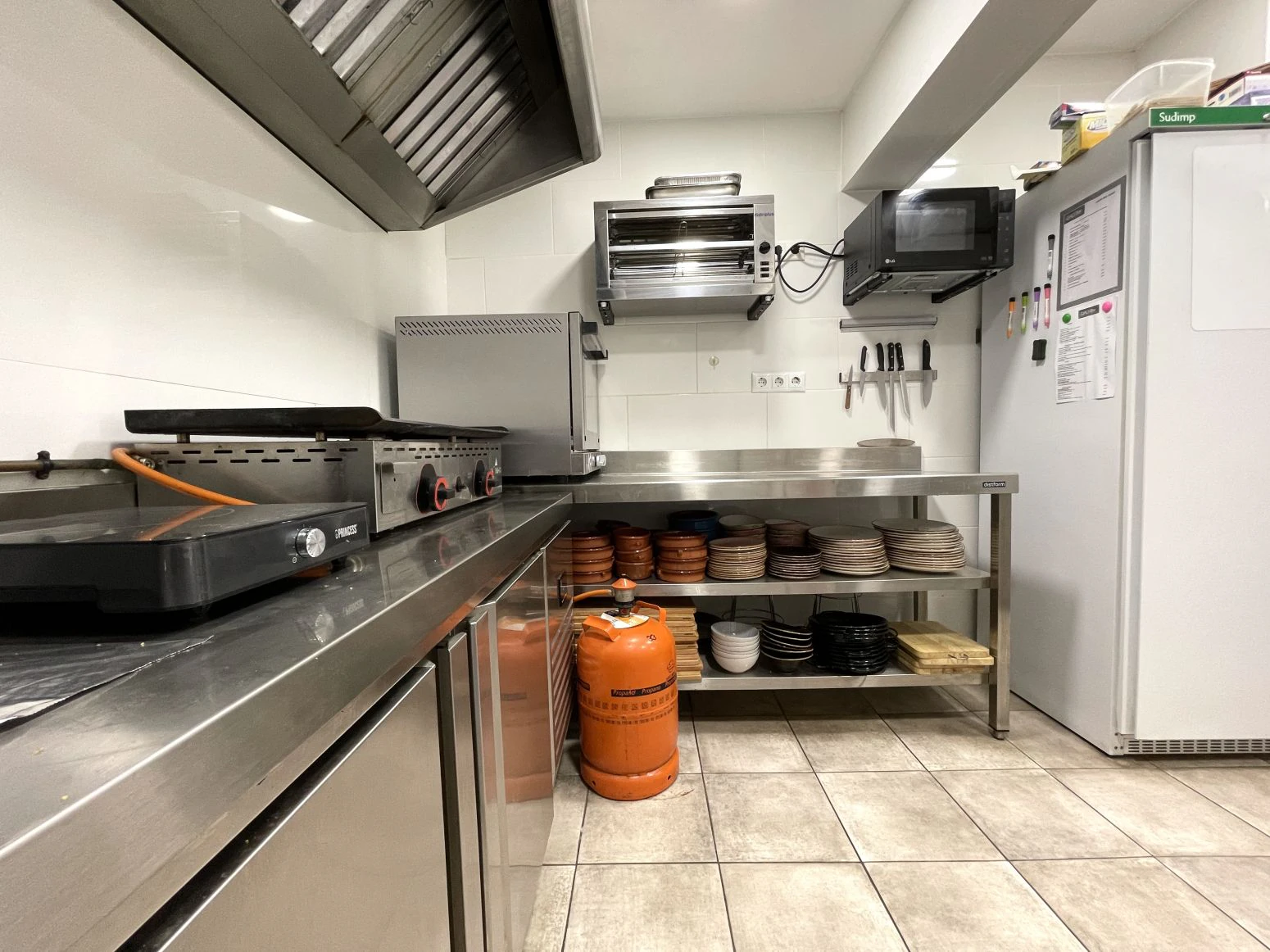 Roses, Santa Margarita: se traspasa un negocio de bar restau
