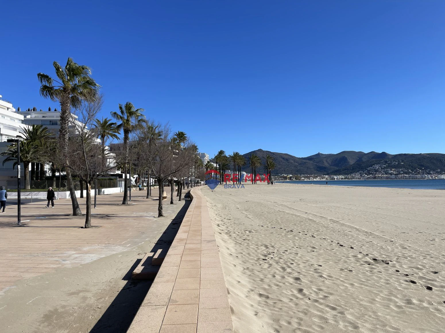 Roses, Santa Margarita: se traspasa un negocio de bar restau