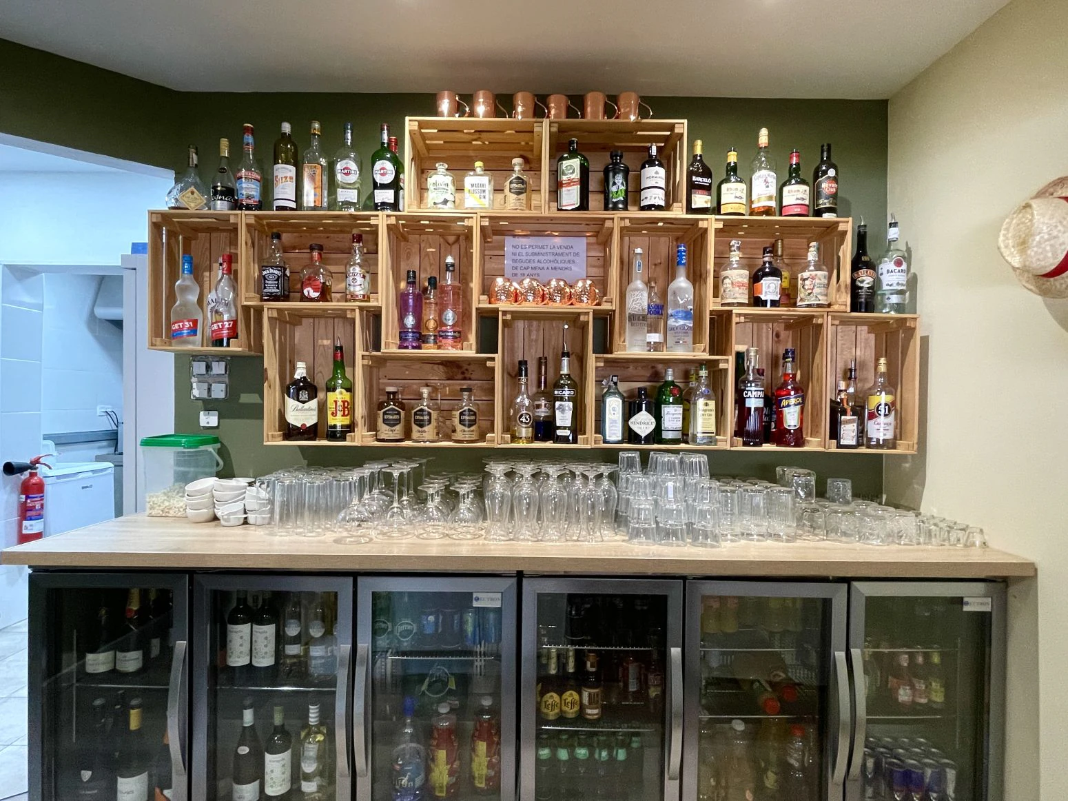 Roses, Santa Margarita: se traspasa un negocio de bar restau