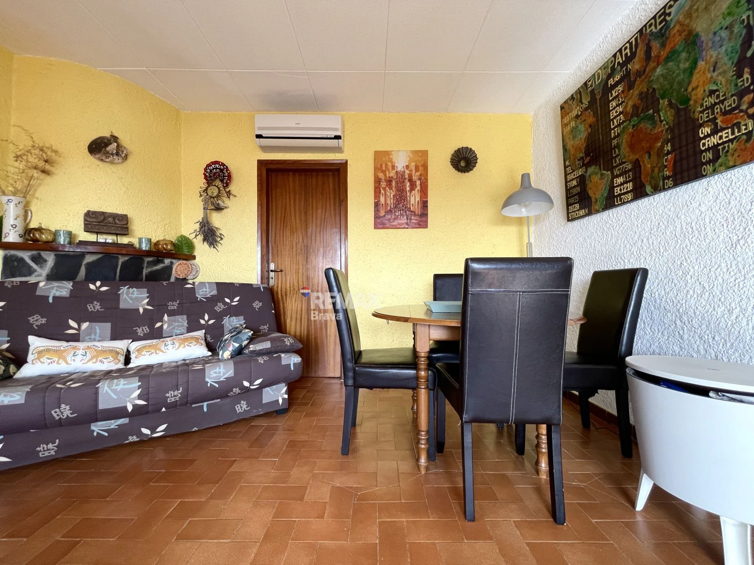 Encantadora casa en tranquila zona residencial de Roses a solo 3 km de las playas