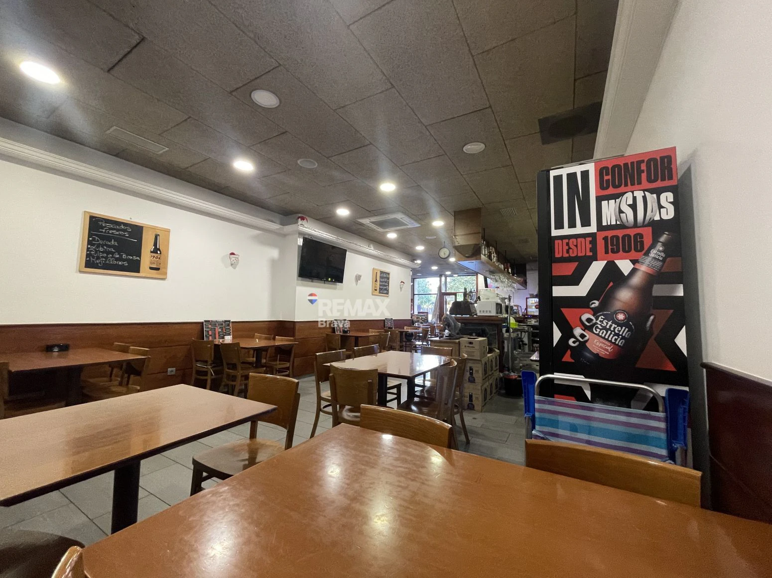 Local Bar-Restaurante en Venta en Roses con inquilino activo y alta rentabilidad